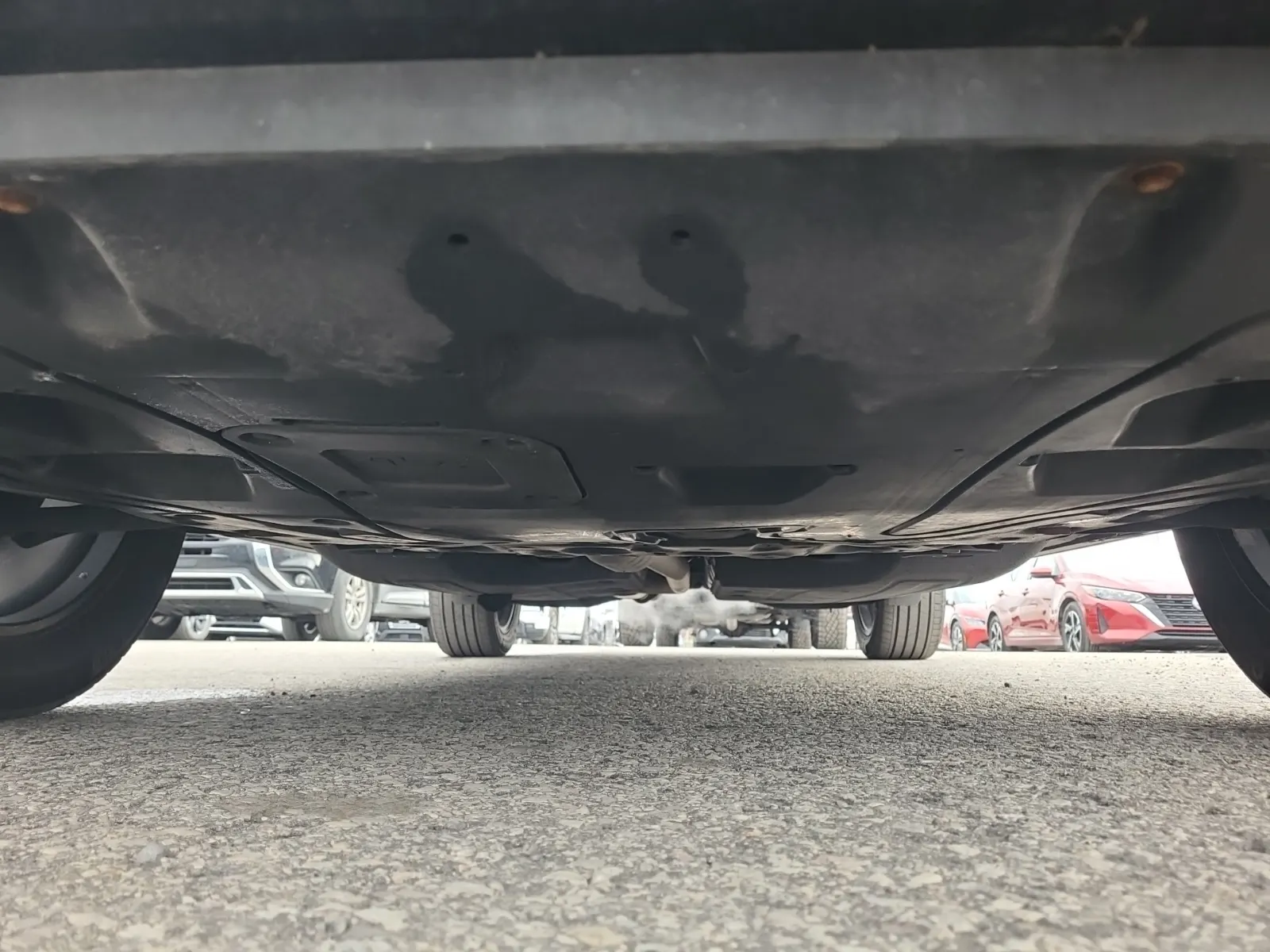 Undercarriage - Front Photo