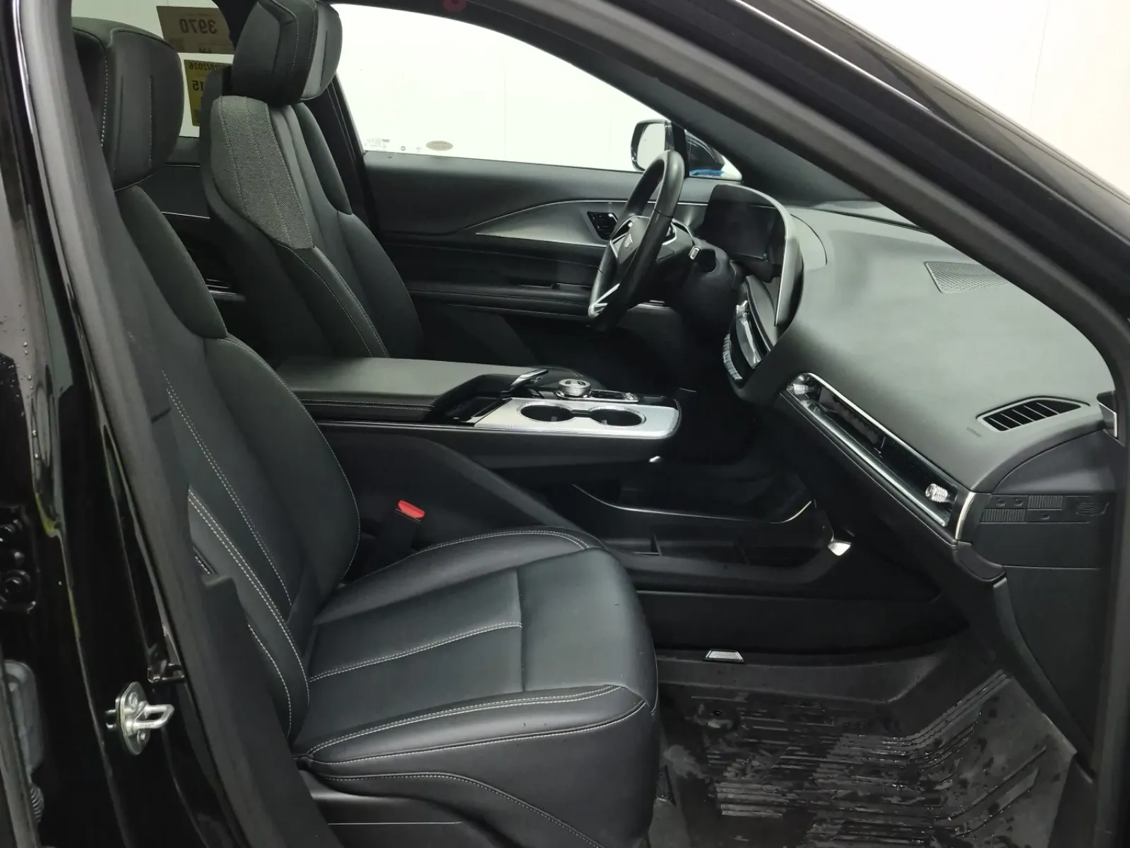 Right Side Interior Photo