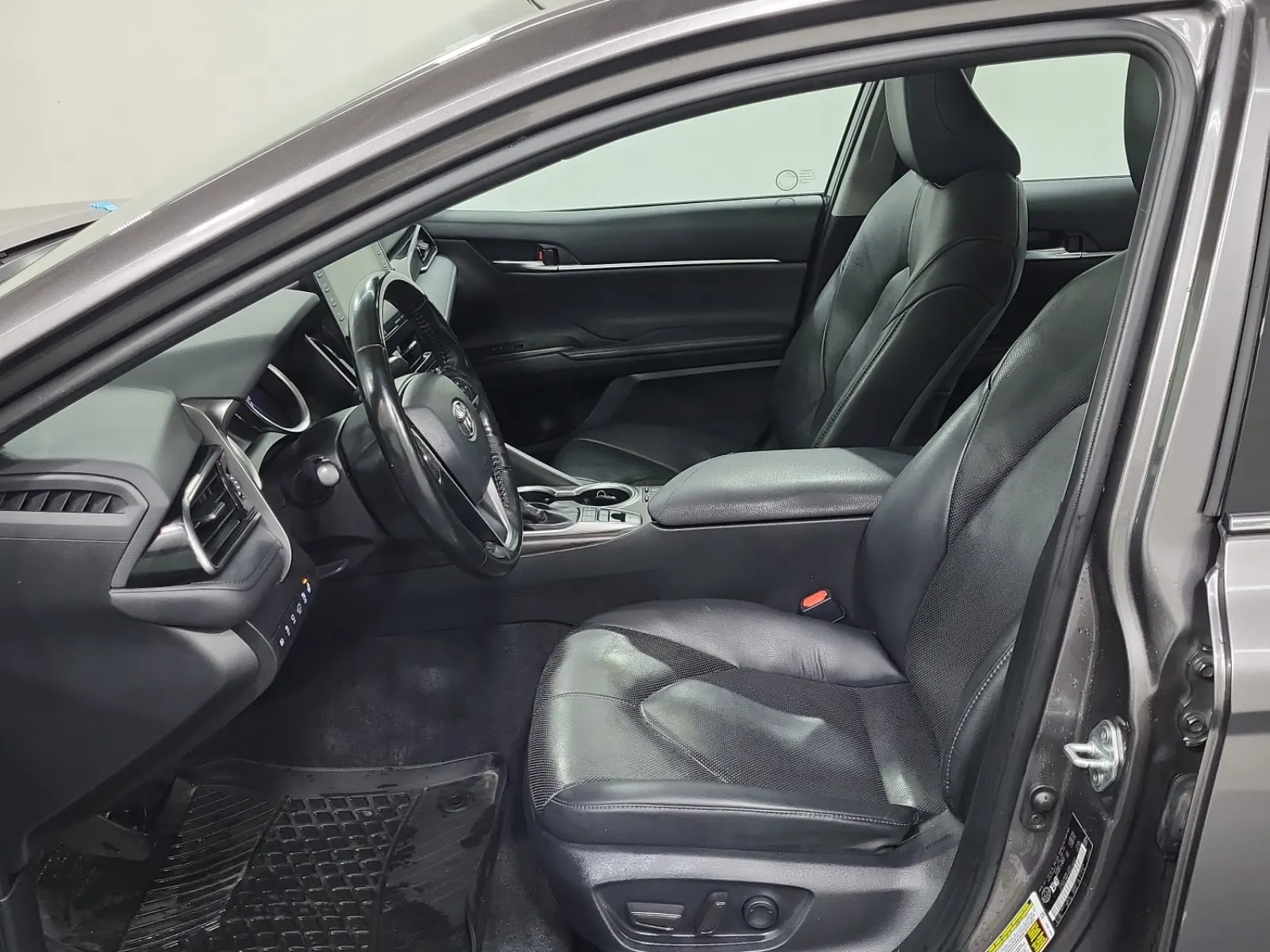 Front Interior Photo