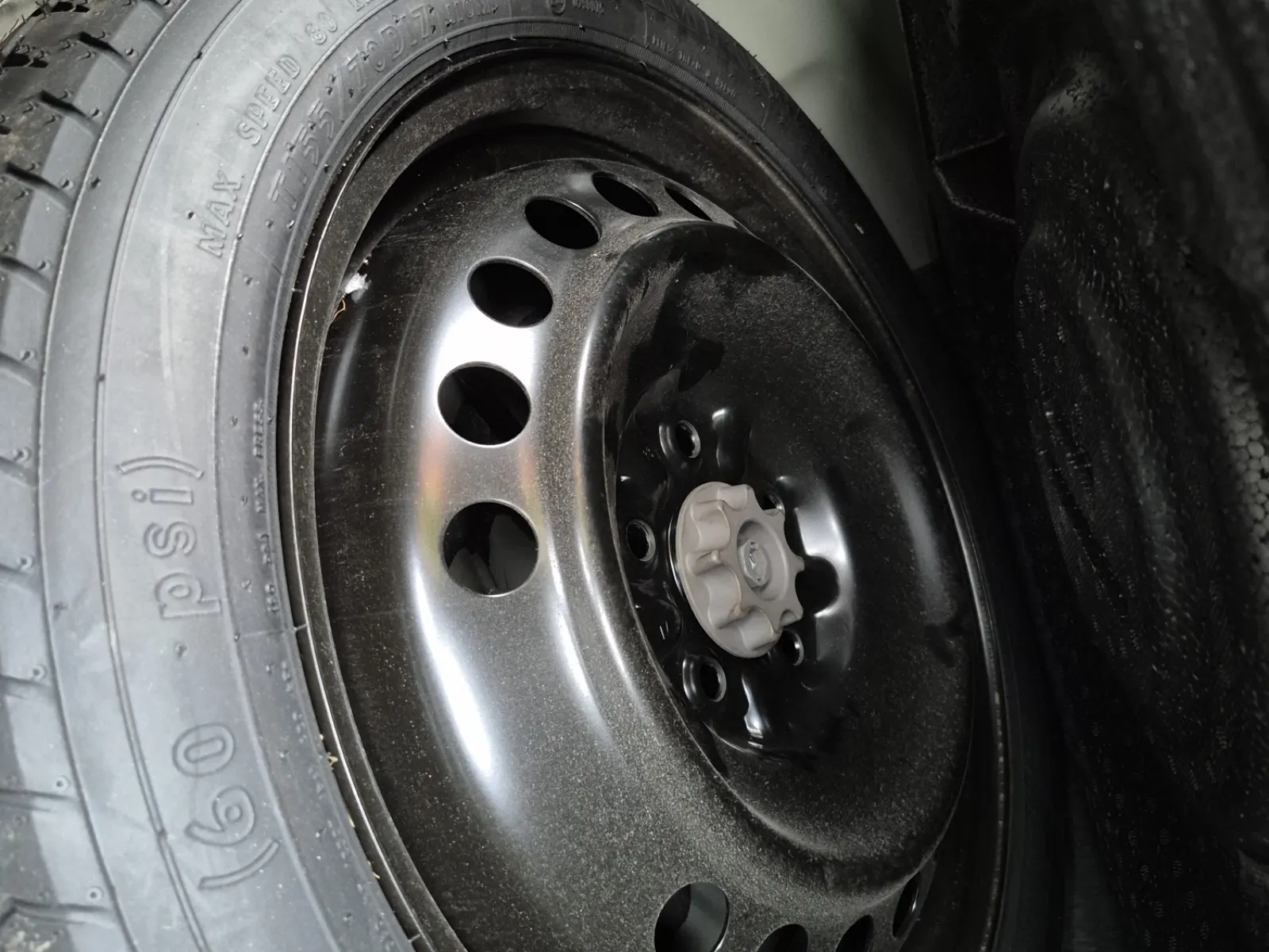 Spare Tire & Wheel Photo