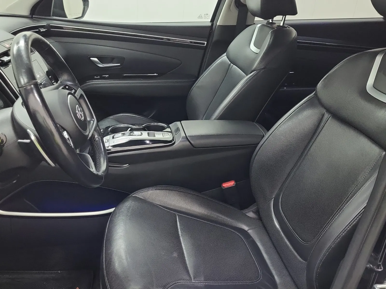 Front Interior Photo