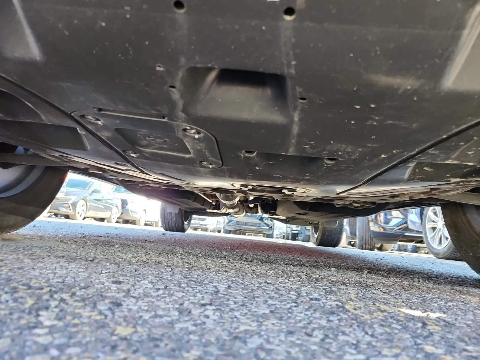 Undercarriage - Front Photo