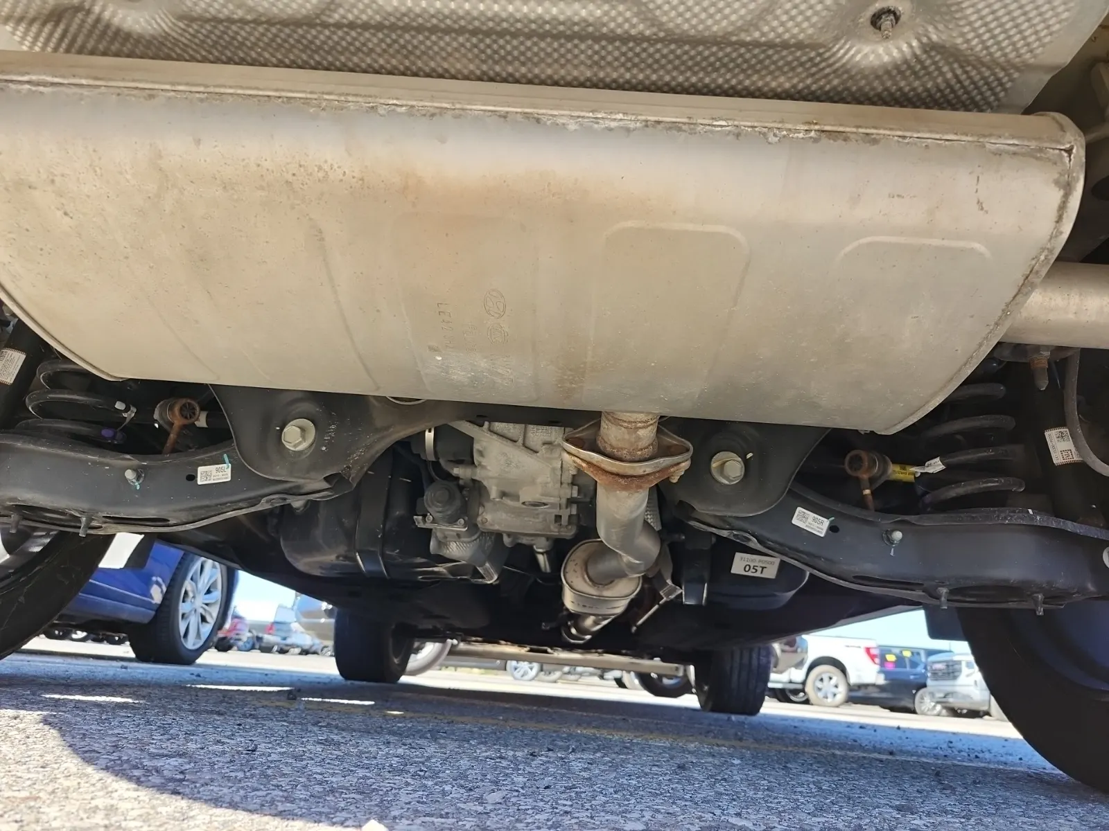Undercarriage - Rear Photo