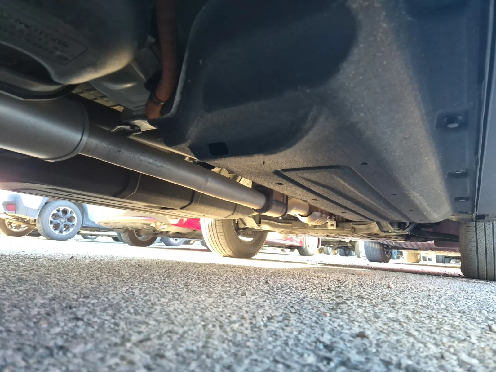 Undercarriage - Passenger Photo