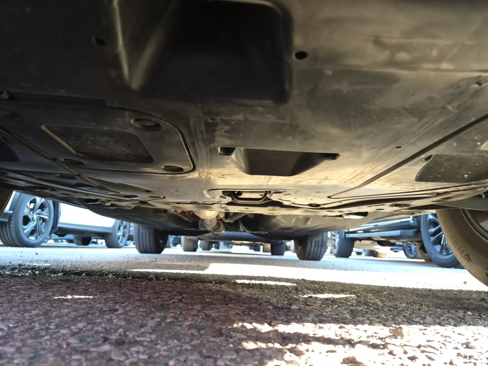 Undercarriage - Front Photo