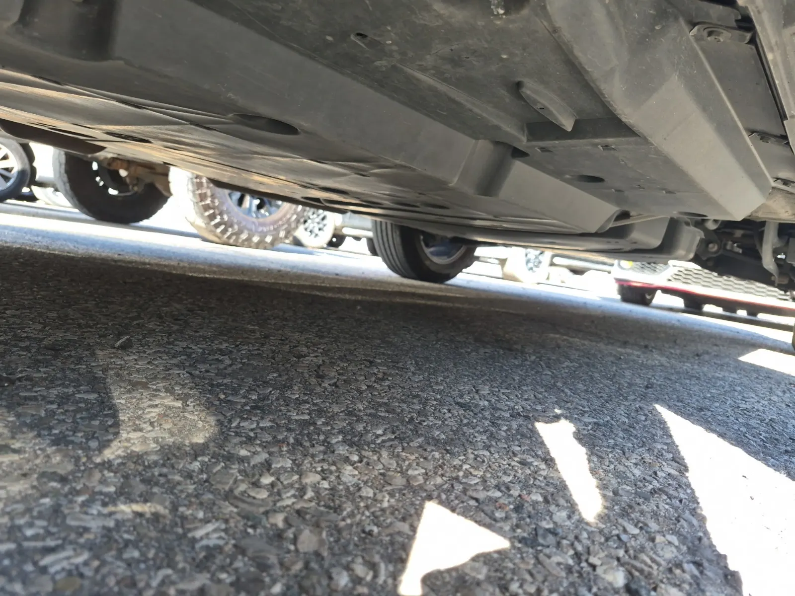 Undercarriage - Driver Photo