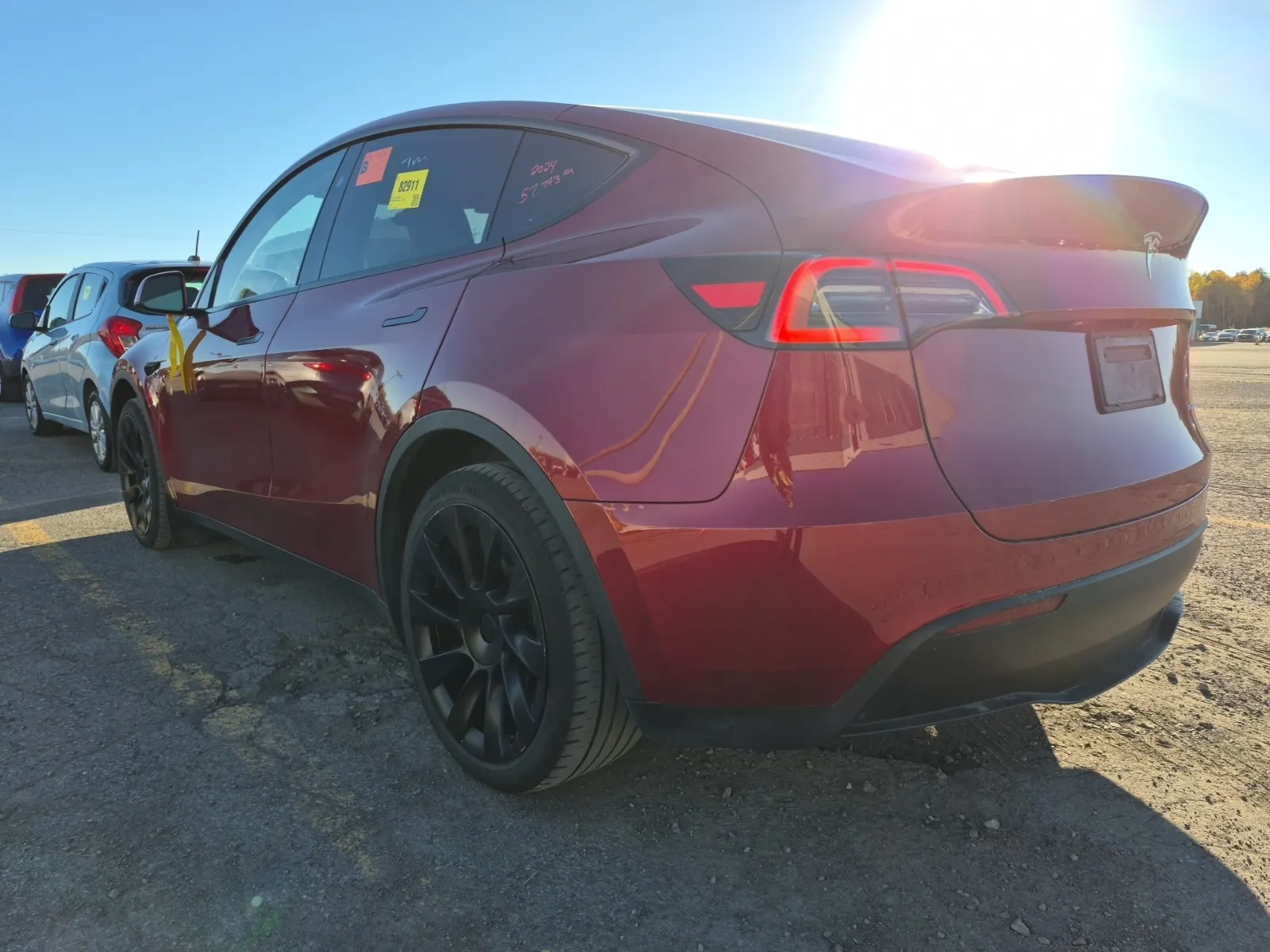 Driver Rear 3/4 Photo