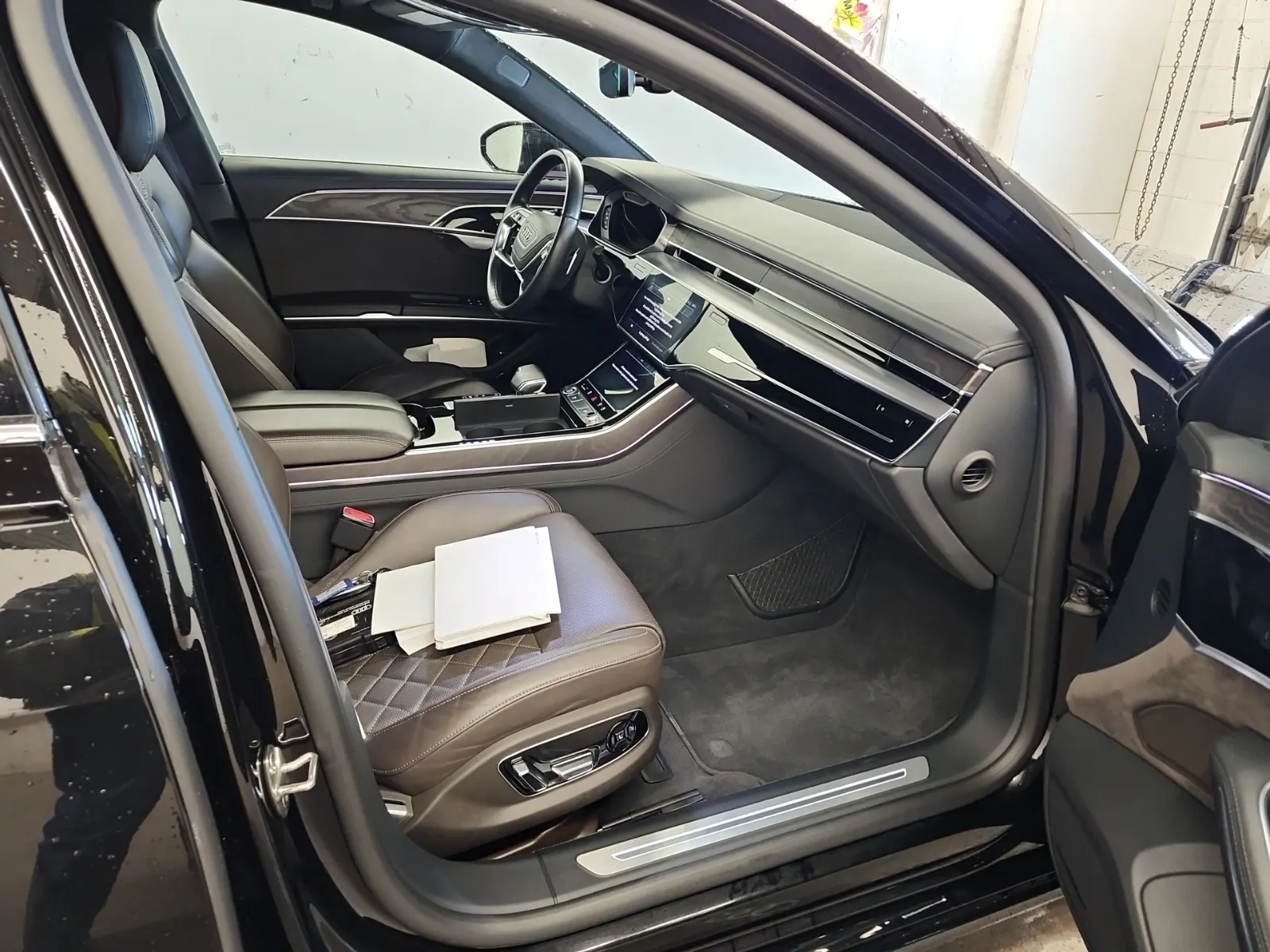 Right Side Interior Photo