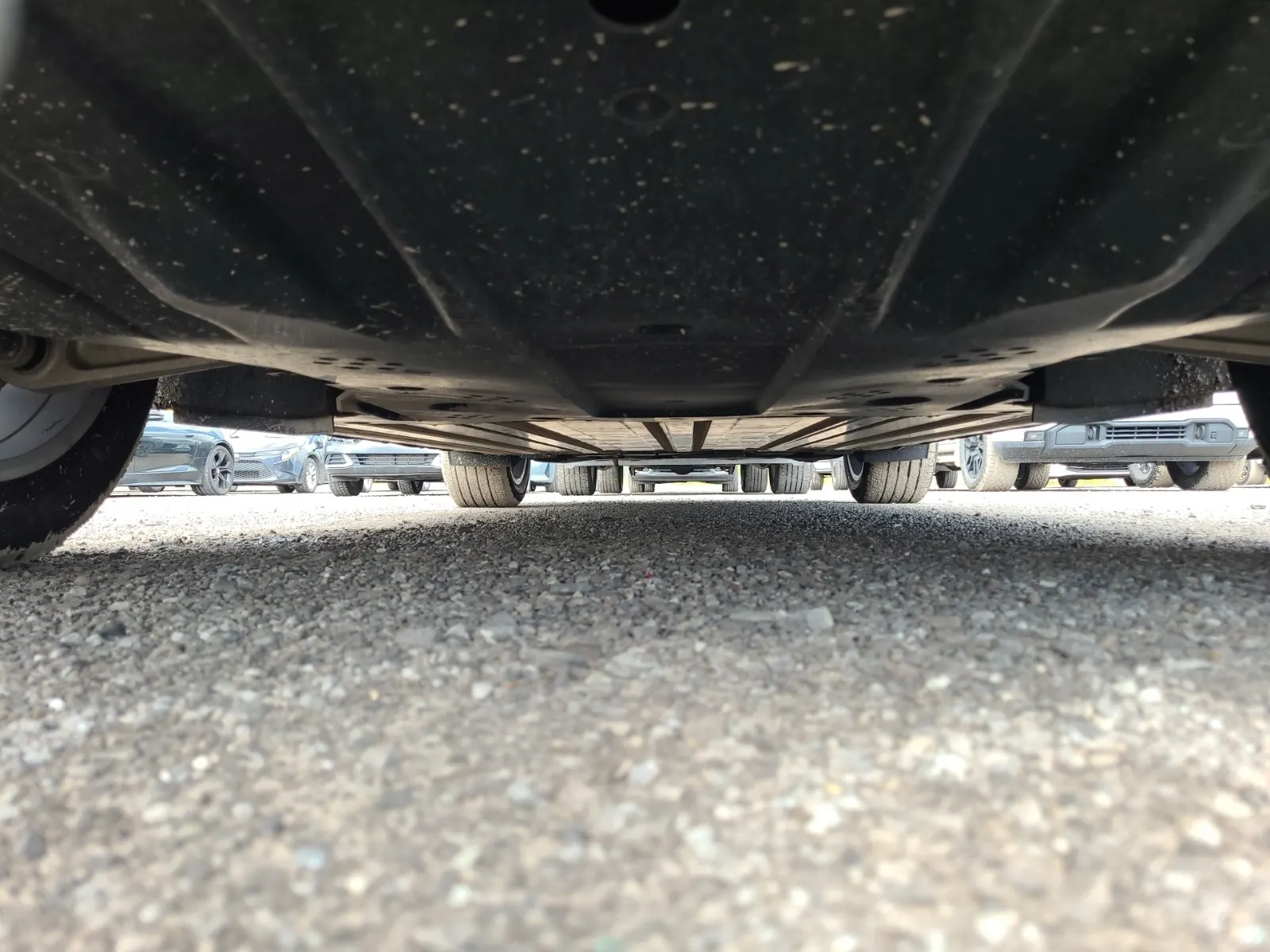 Undercarriage - Front Photo