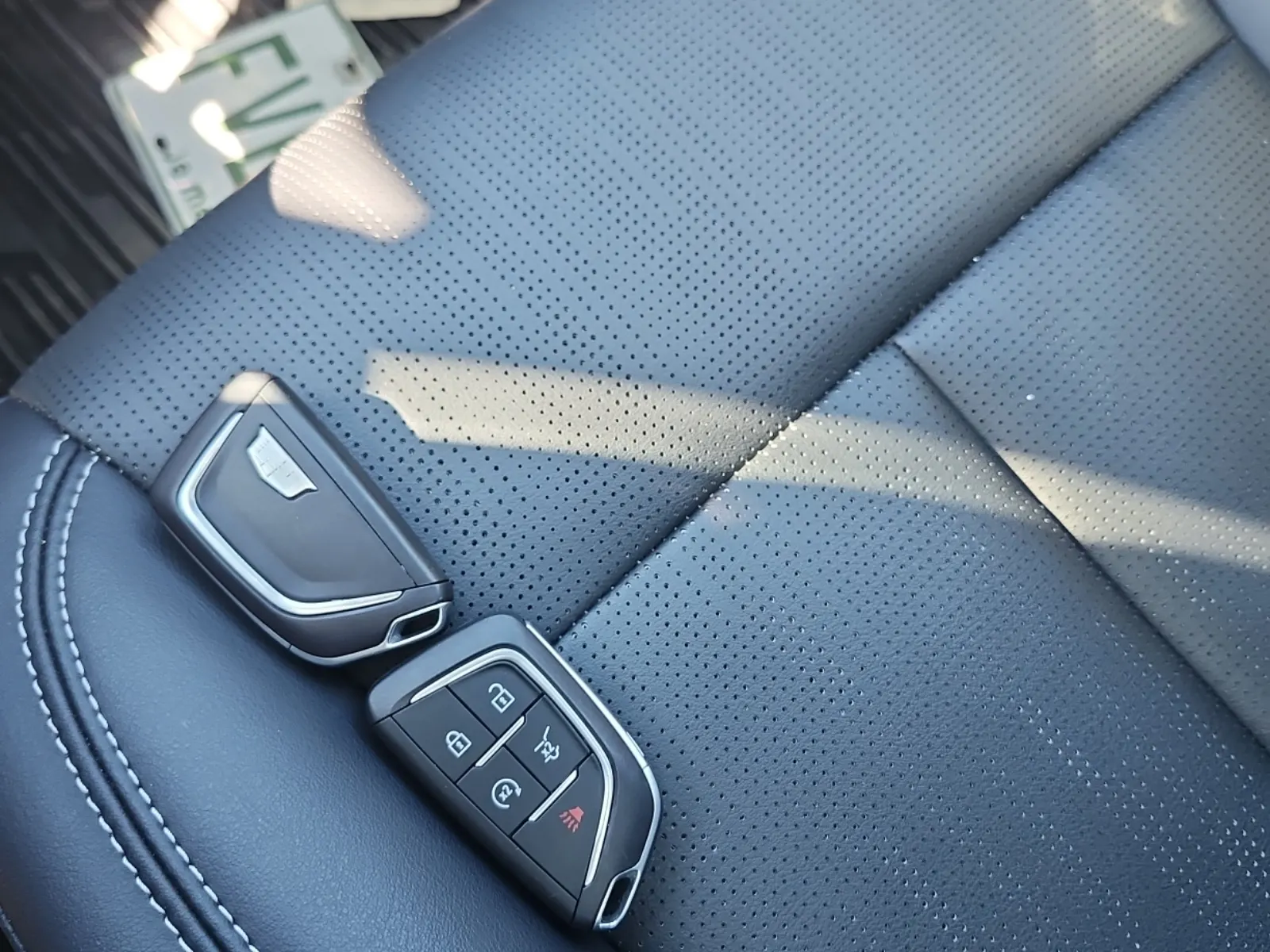 Keys/Fobs/Manual Photo