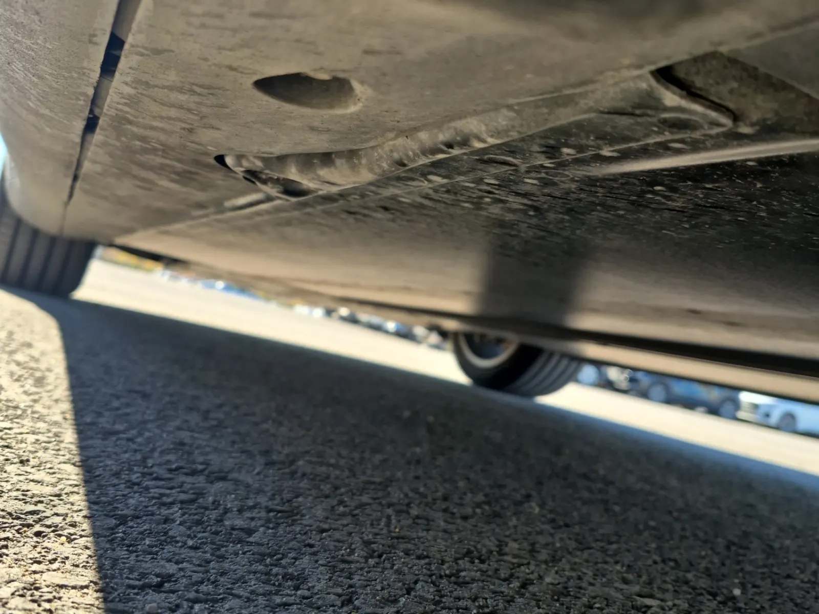 Undercarriage - Driver Photo
