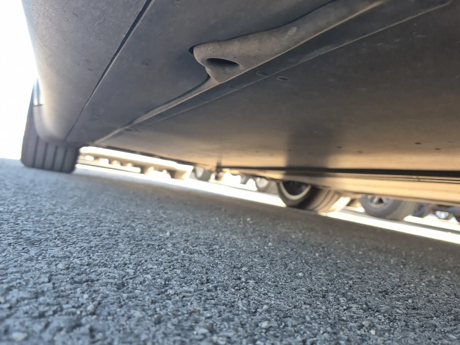 Undercarriage - Passenger Photo