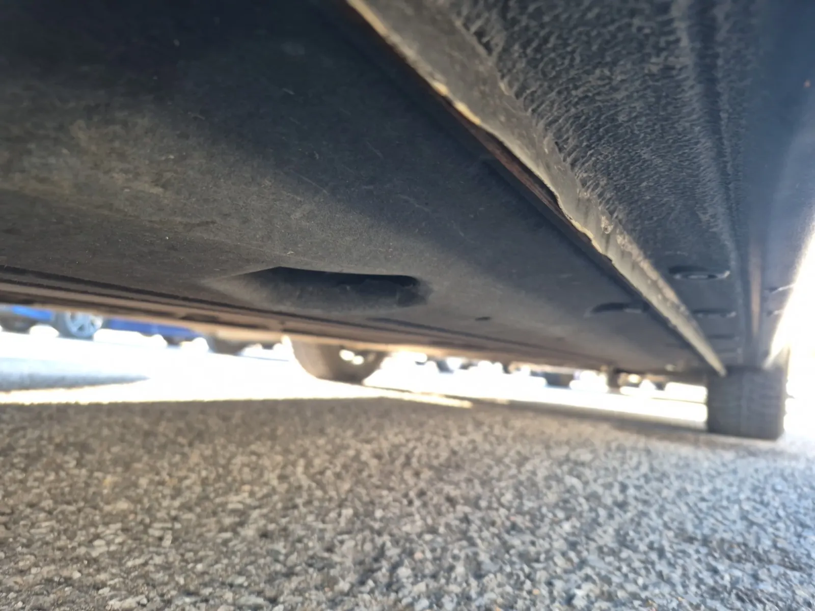 Undercarriage - Passenger Photo