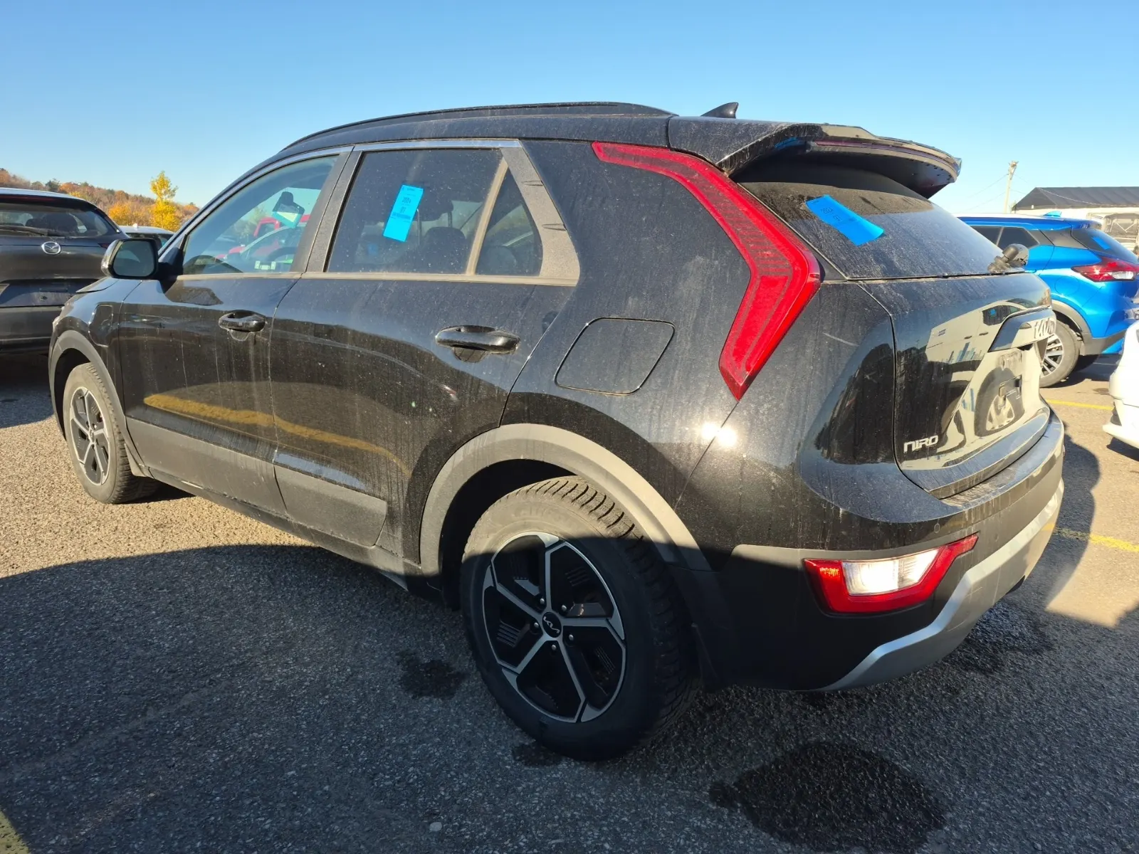 Driver Rear 3/4 Photo