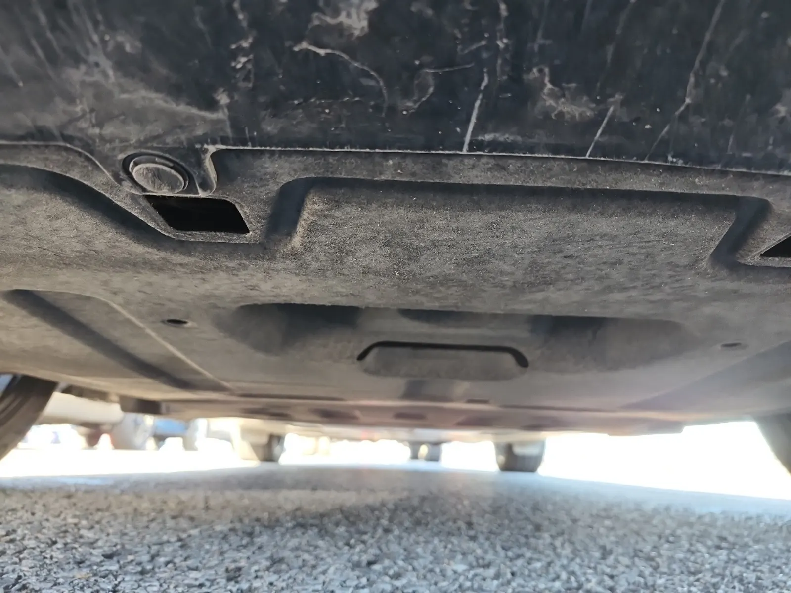 Undercarriage - Front Photo