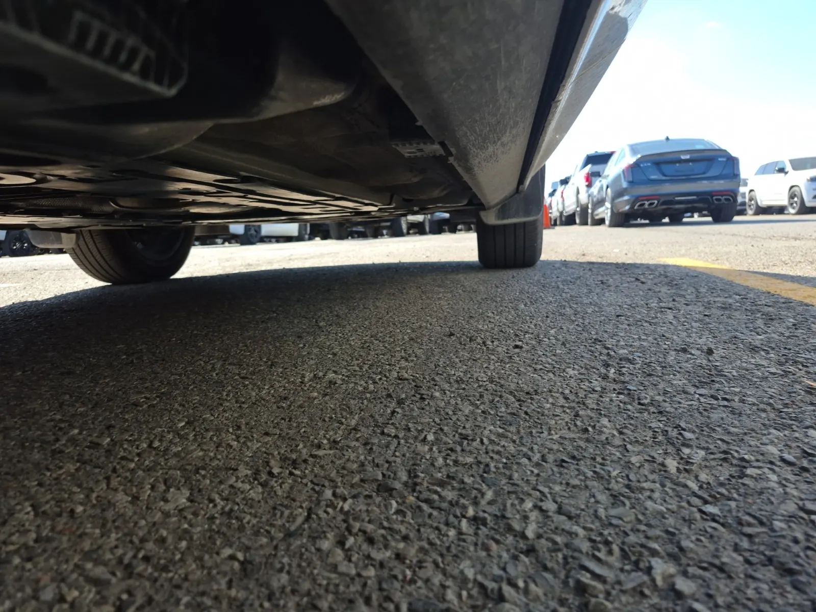 Undercarriage - Passenger Photo
