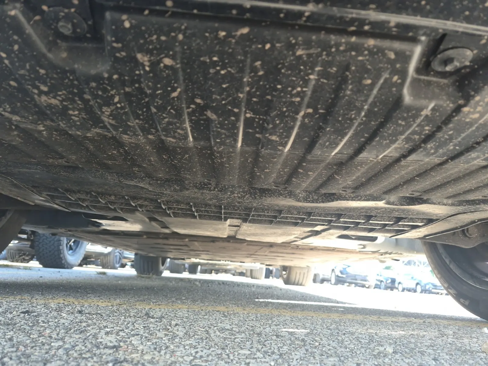 Undercarriage - Front Photo