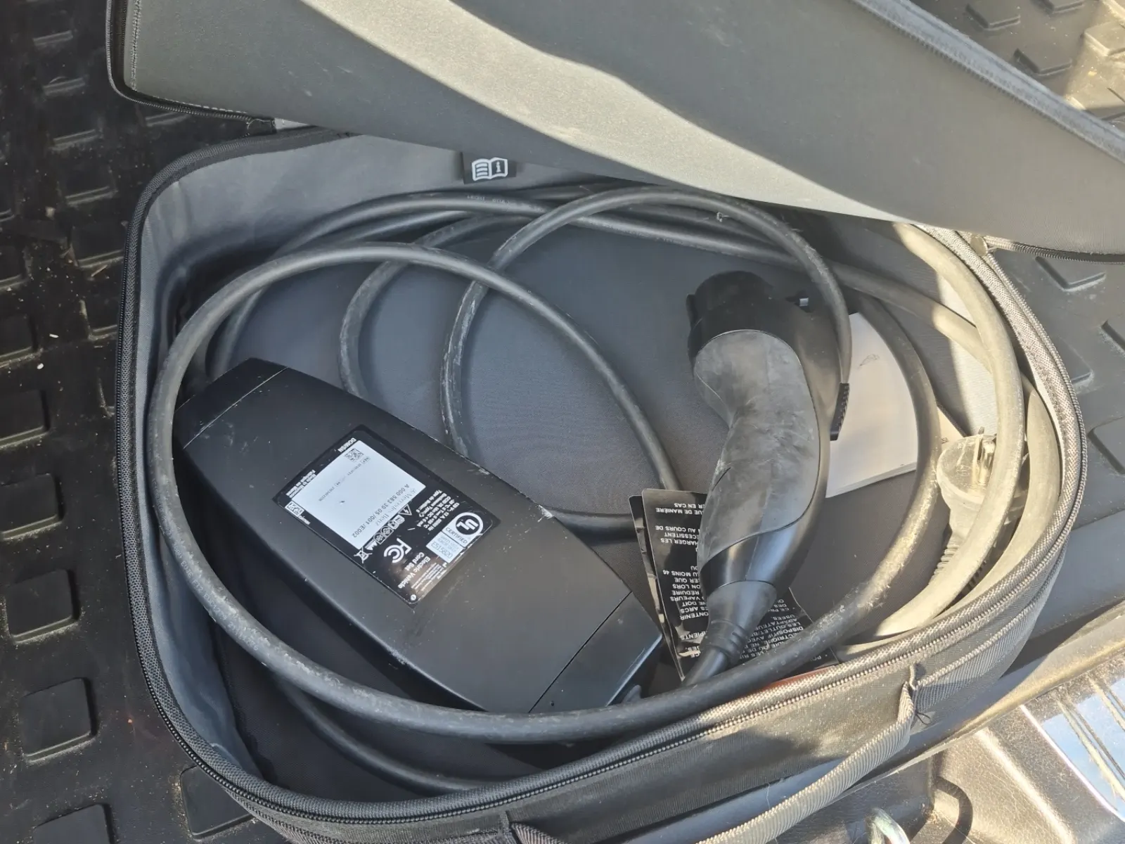 Charging Cable Photo