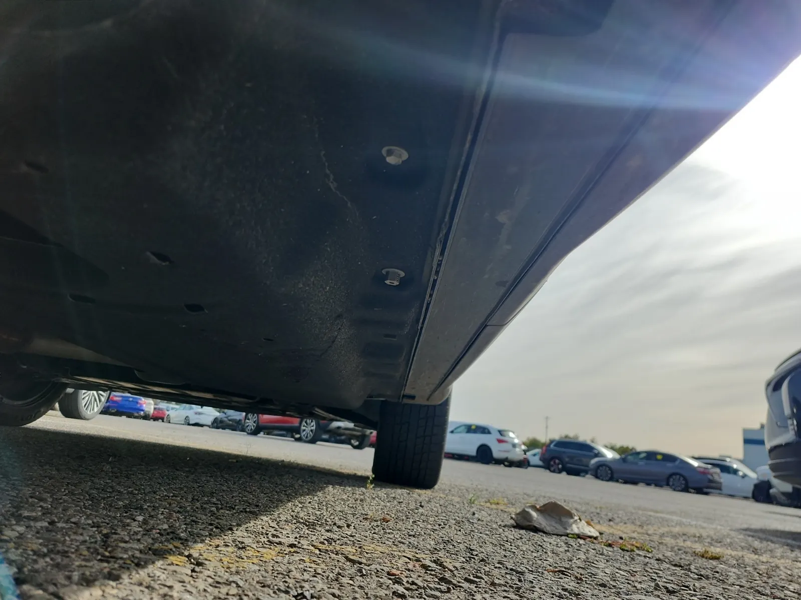 Undercarriage - Passenger Photo