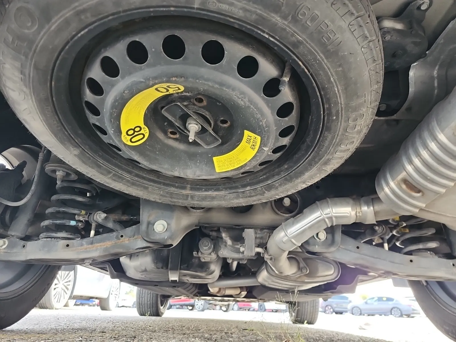 Undercarriage - Rear Photo