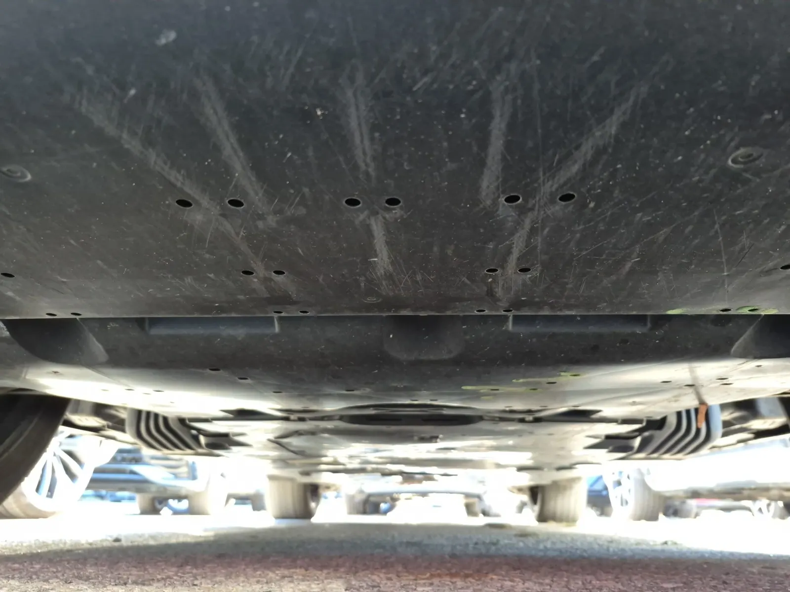 Undercarriage - Front Photo