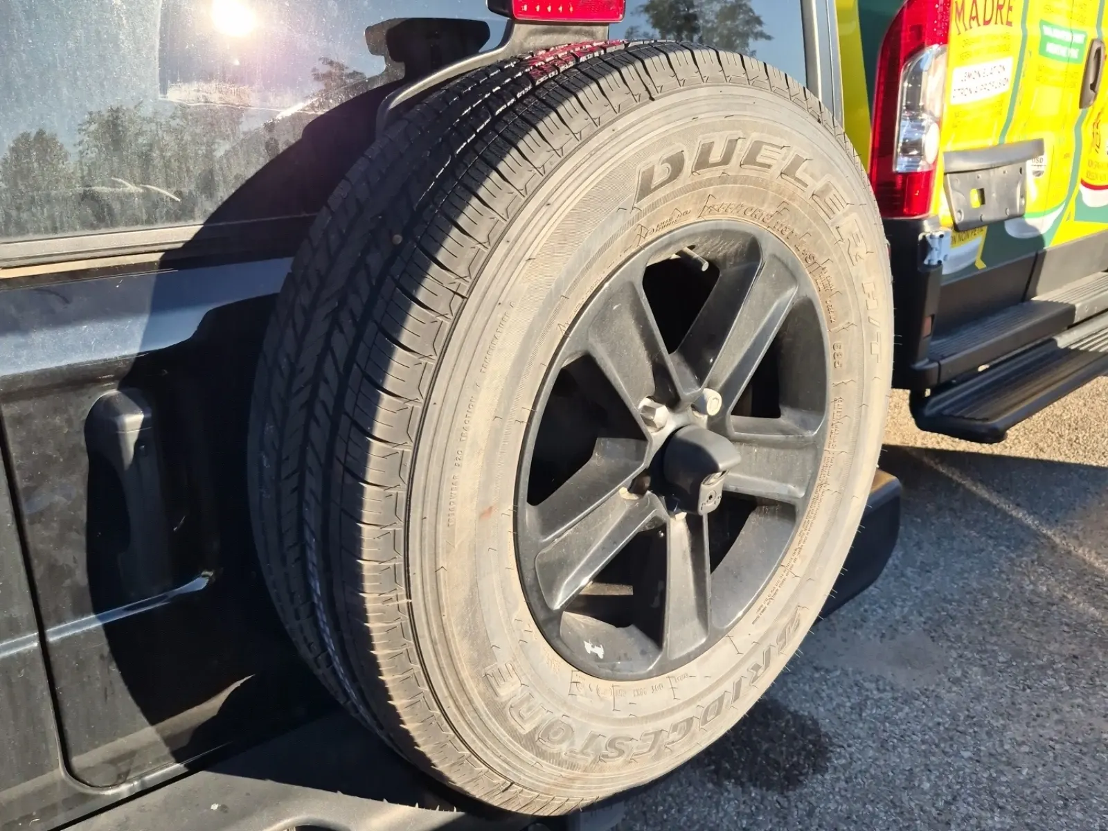 Spare Tire & Wheel Photo