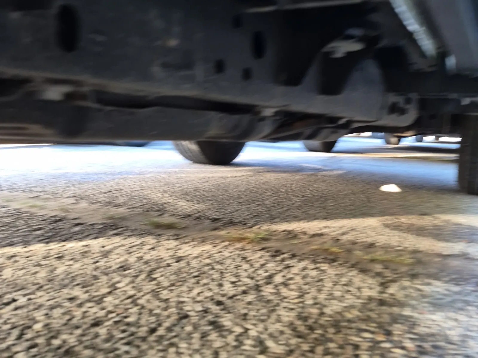 Undercarriage - Passenger Photo