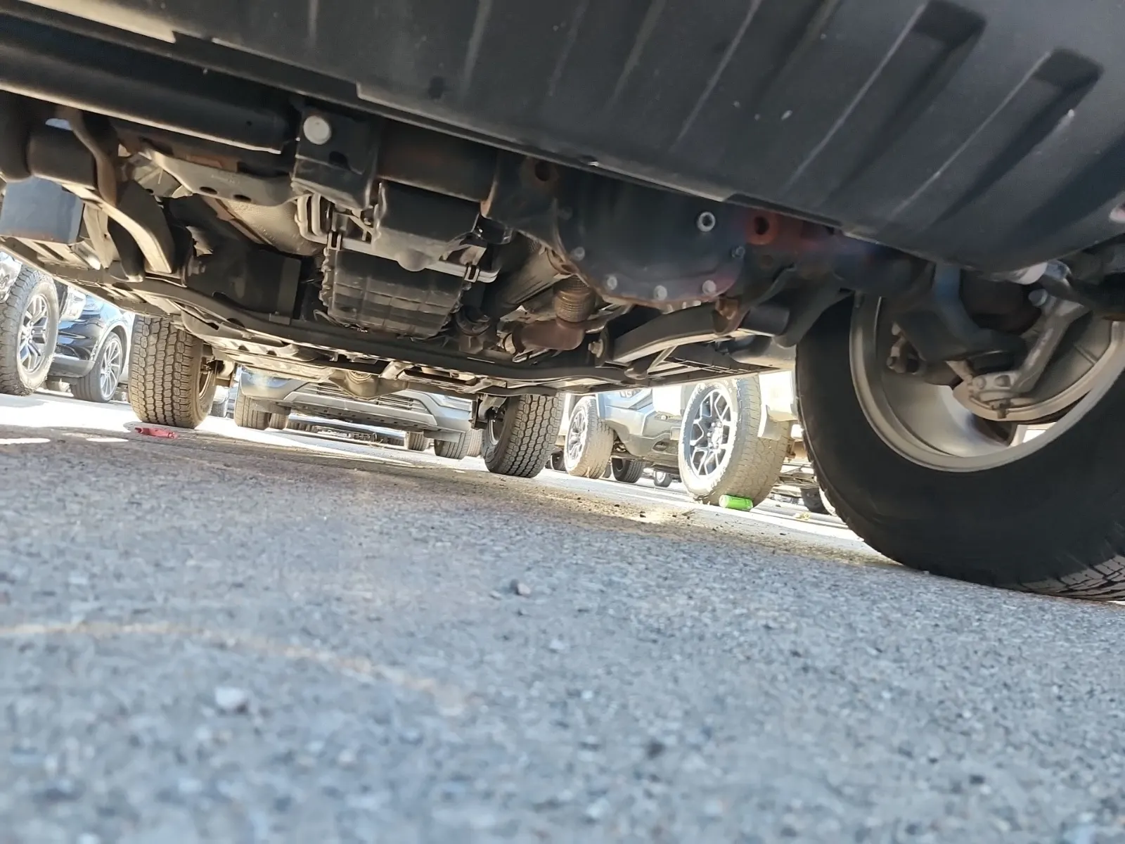 Undercarriage - Front Photo