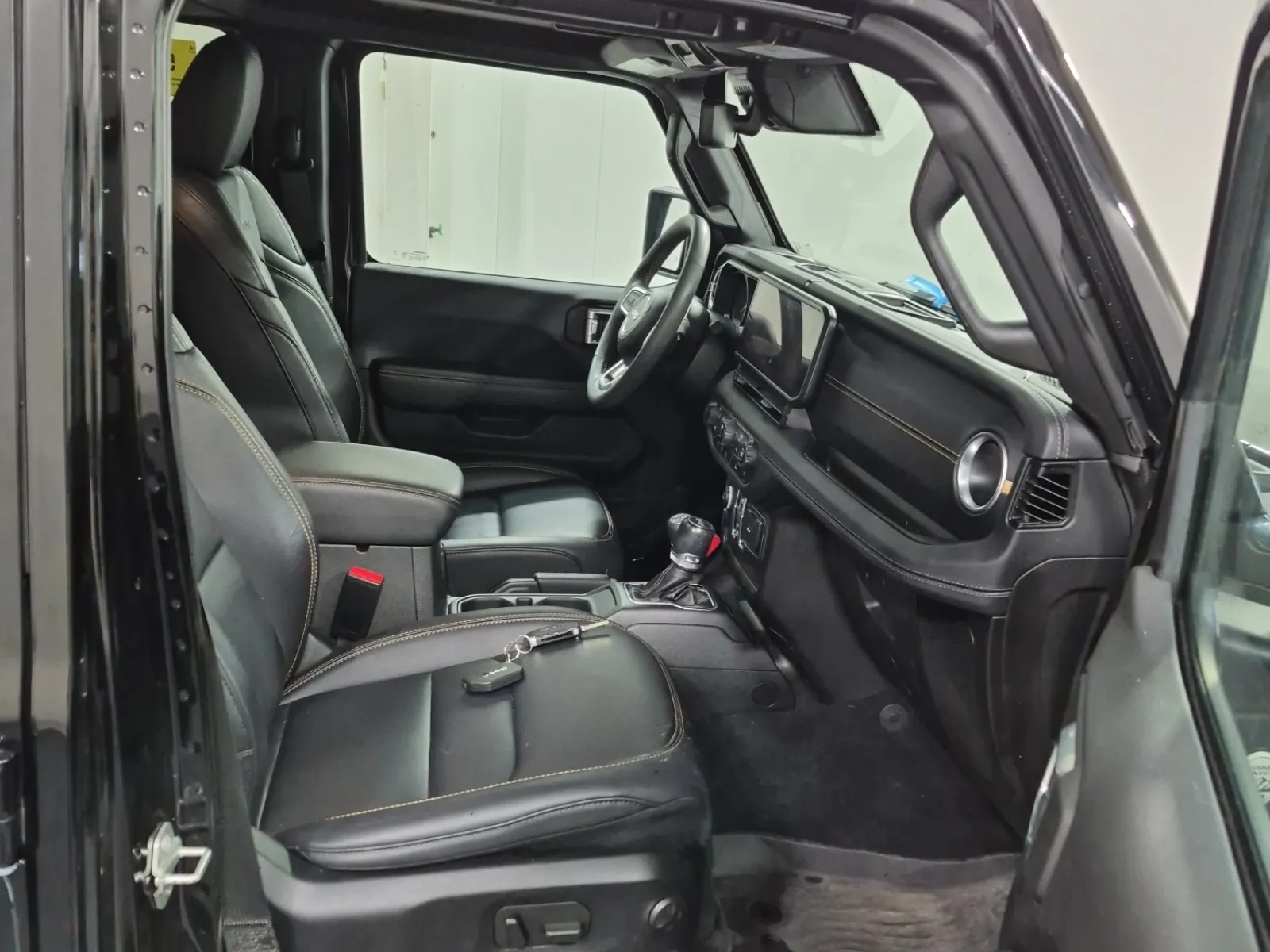 Right Side Interior Photo