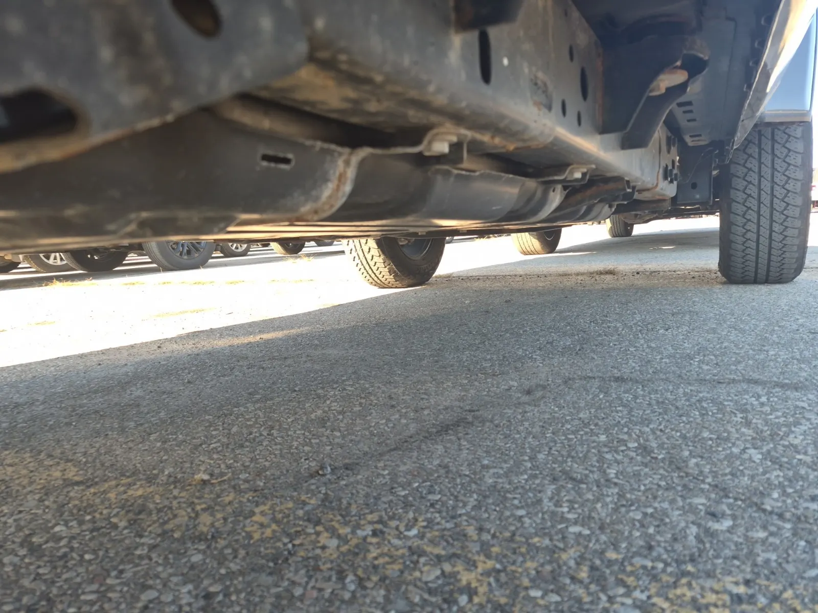 Undercarriage - Passenger Photo