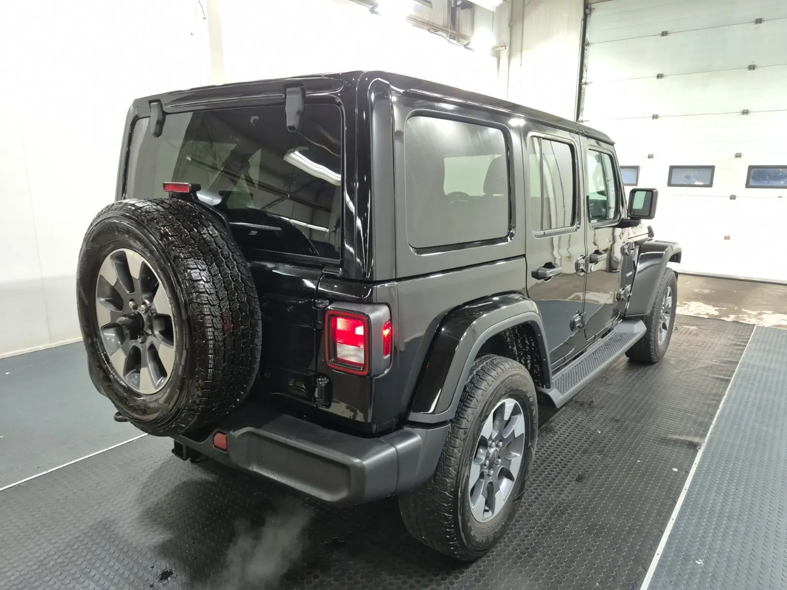 Passenger Rear 3/4 Photo