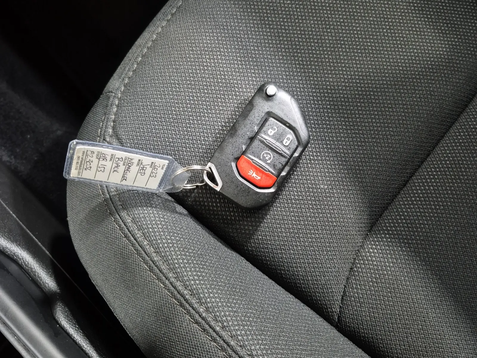 Keys/Fobs/Manual Photo