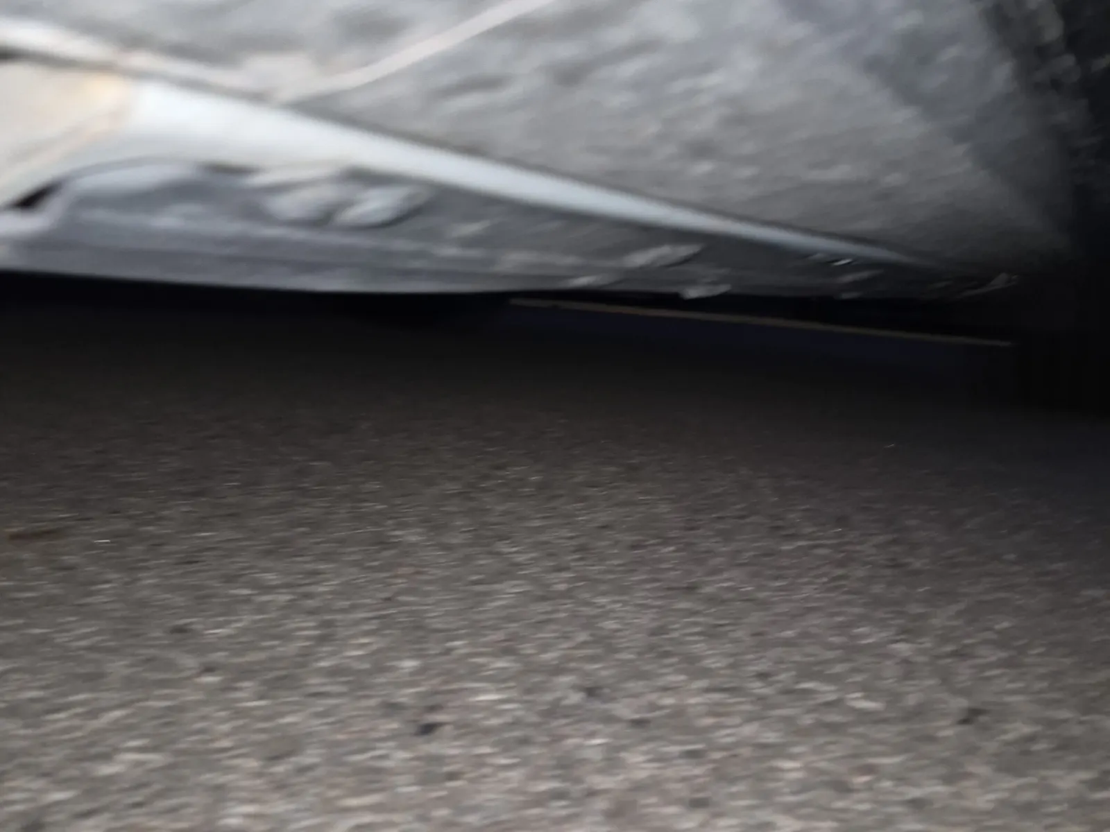 Undercarriage - Driver Photo