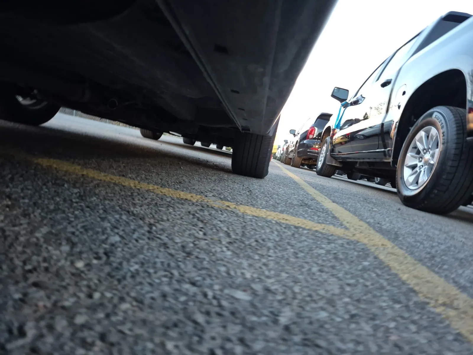 Undercarriage - Passenger Photo