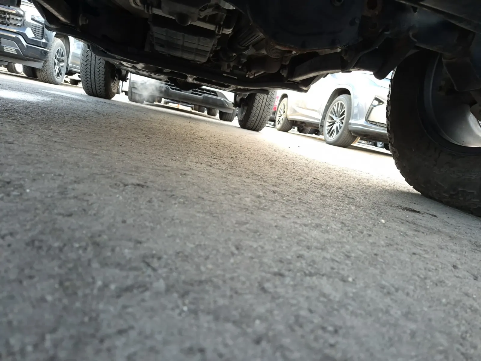 Undercarriage - Front Photo