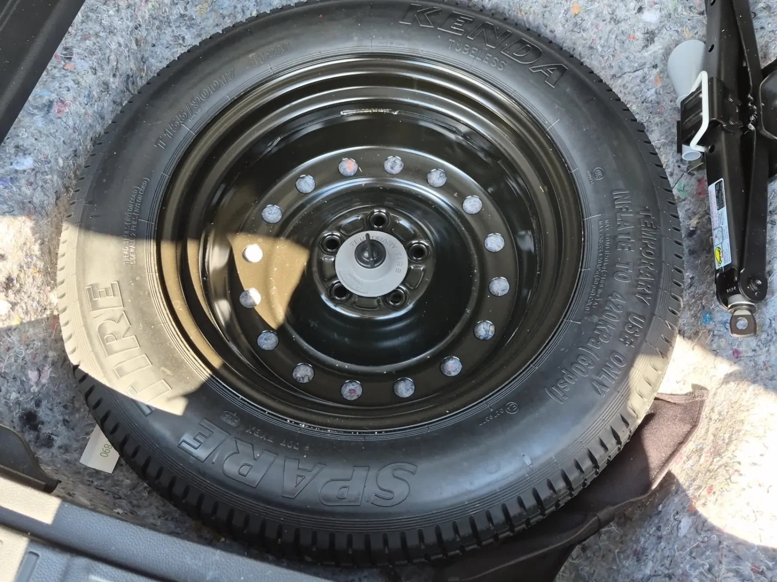 Spare Tire & Wheel Photo