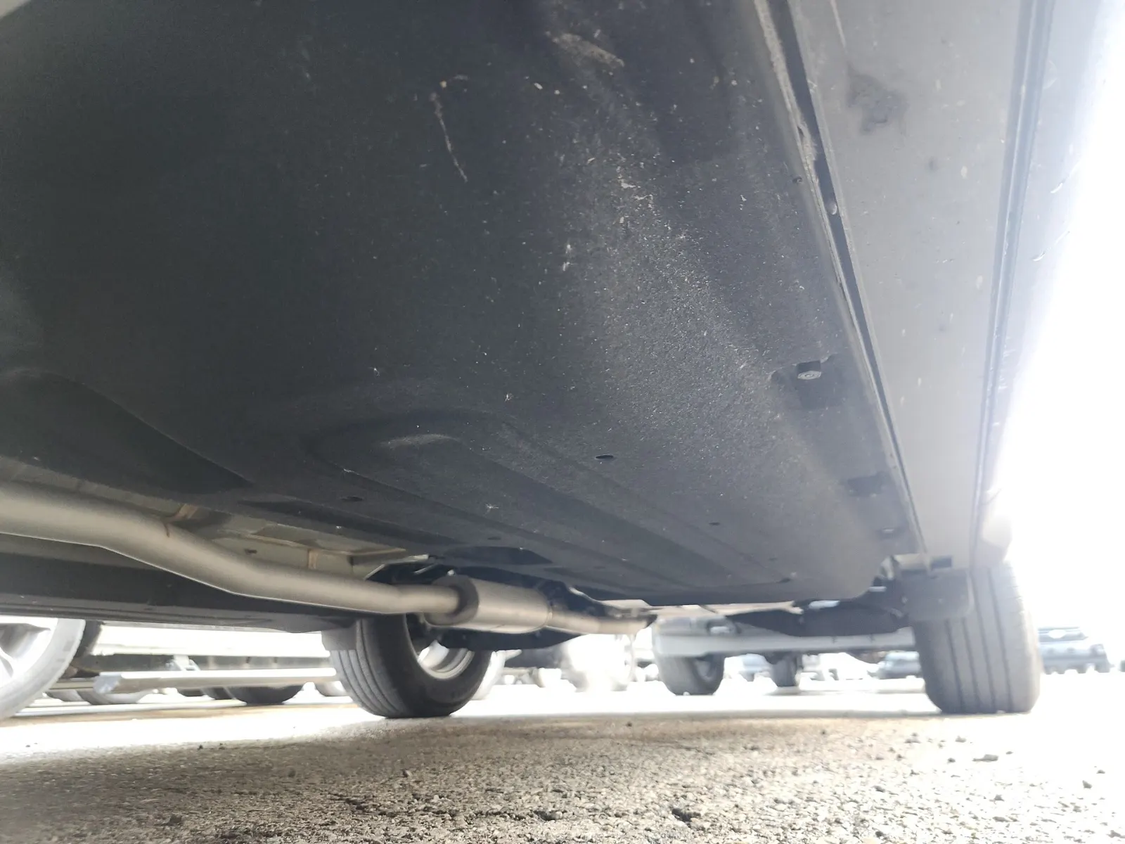 Undercarriage - Driver Photo