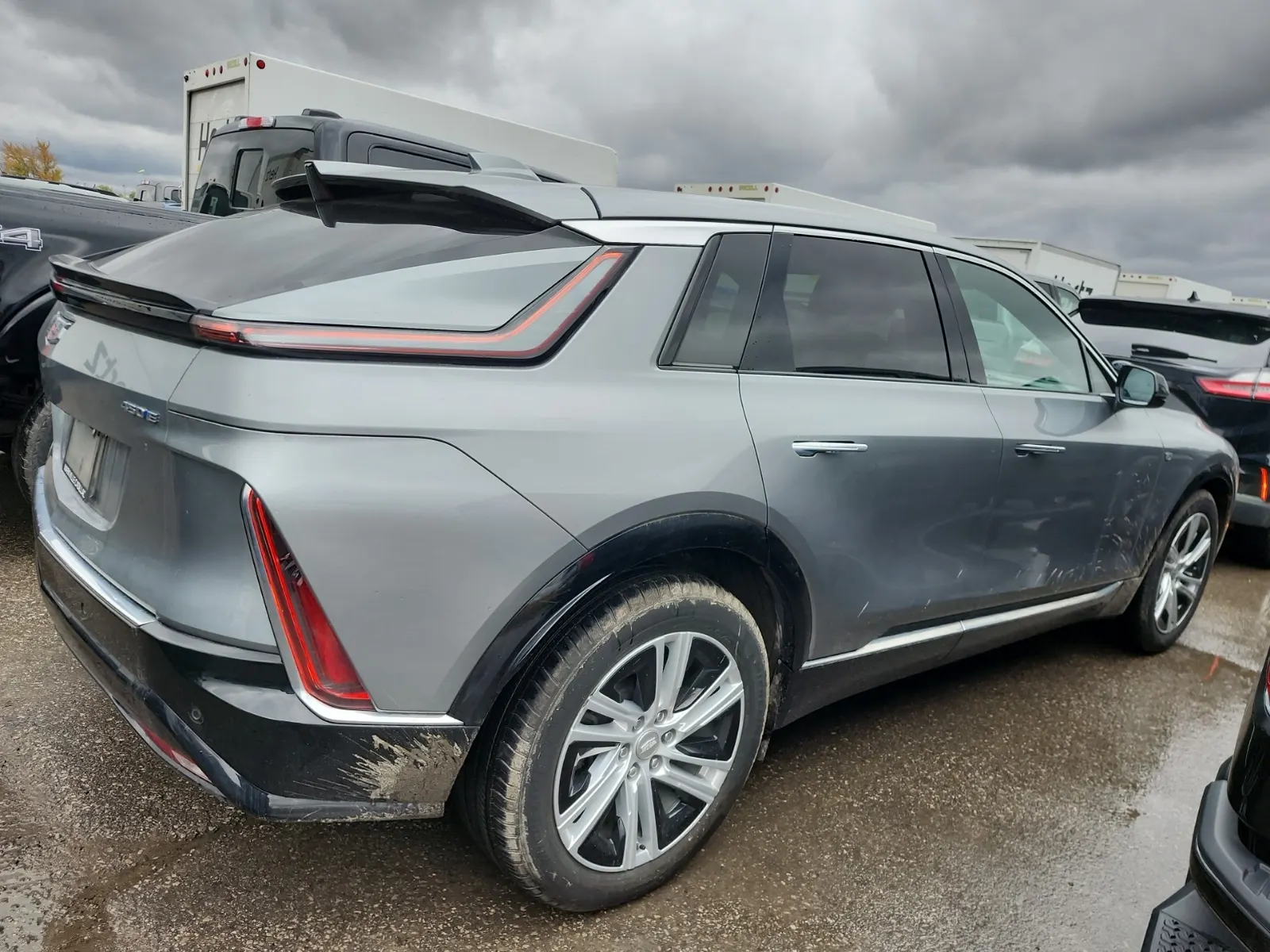 Passenger Rear 3/4 Photo