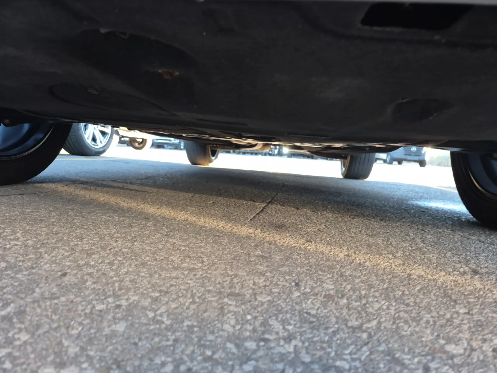 Undercarriage - Front Photo
