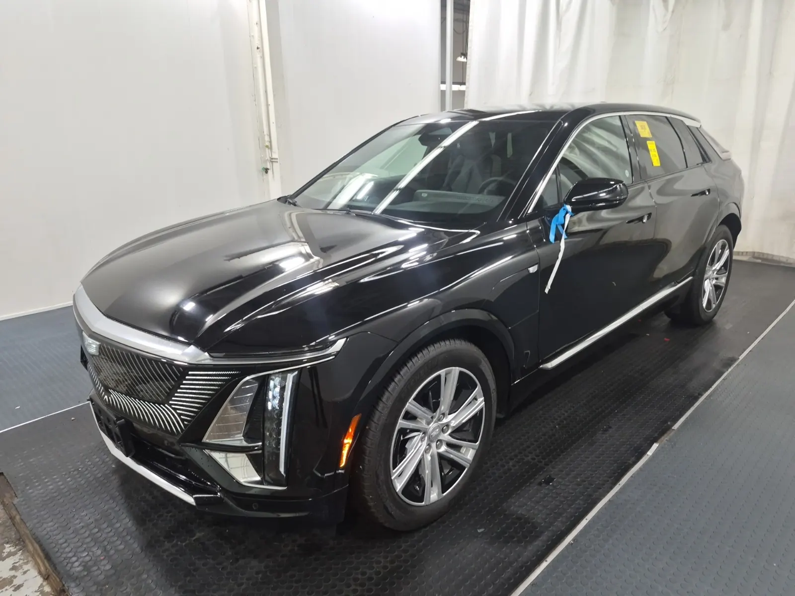 2024 Cadillac LYRIQ