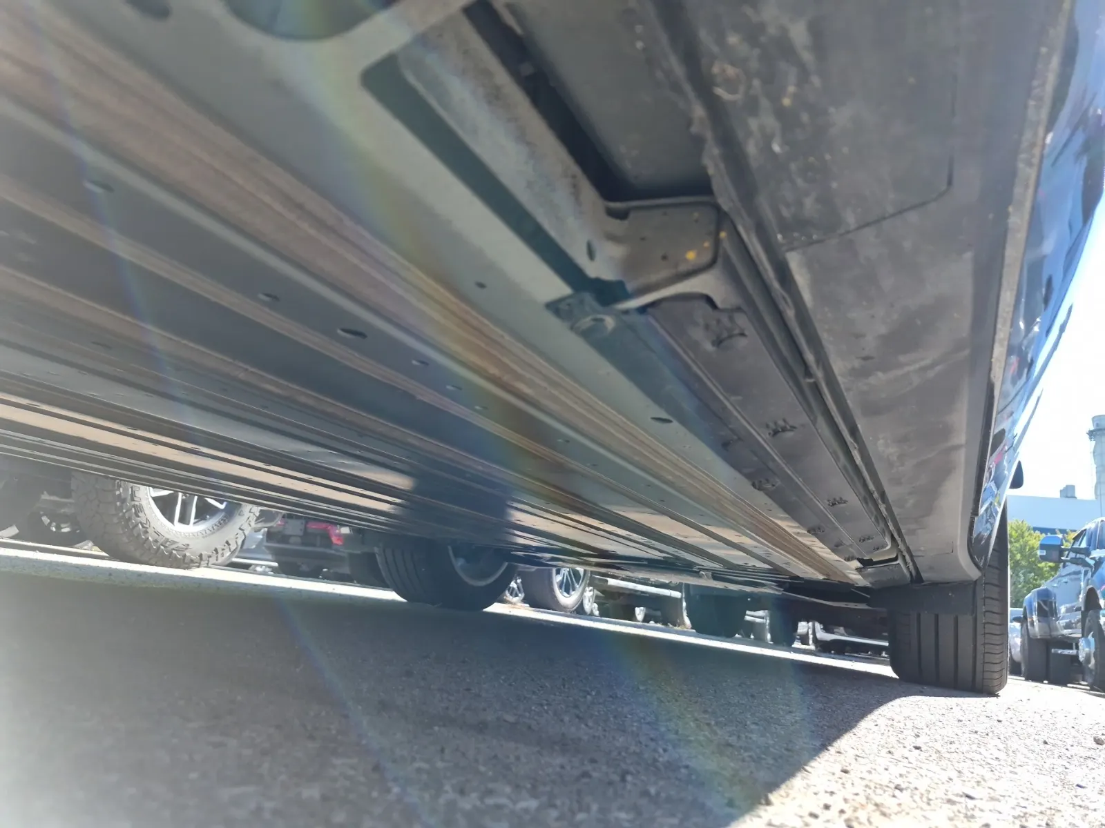 Undercarriage - Driver Photo