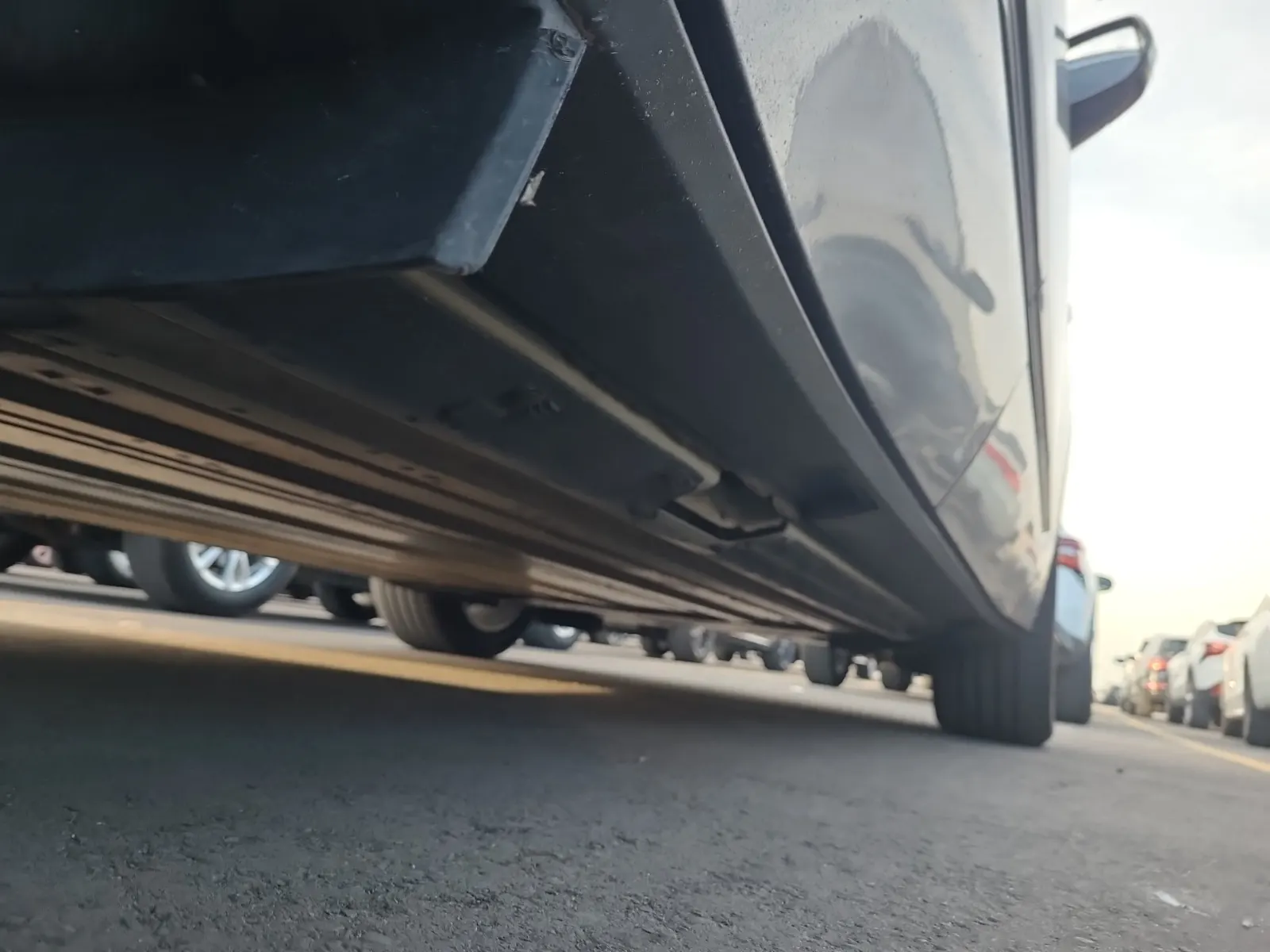 Undercarriage - Passenger Photo