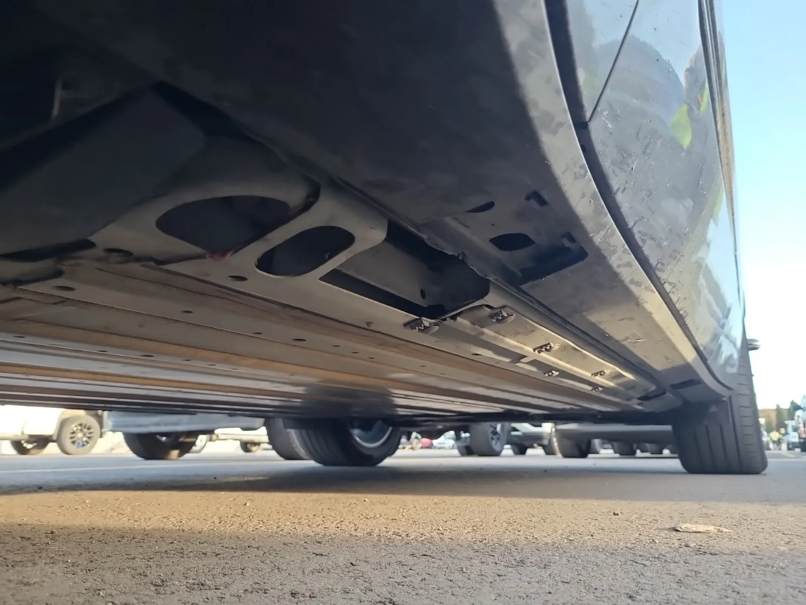 Undercarriage - Driver Photo