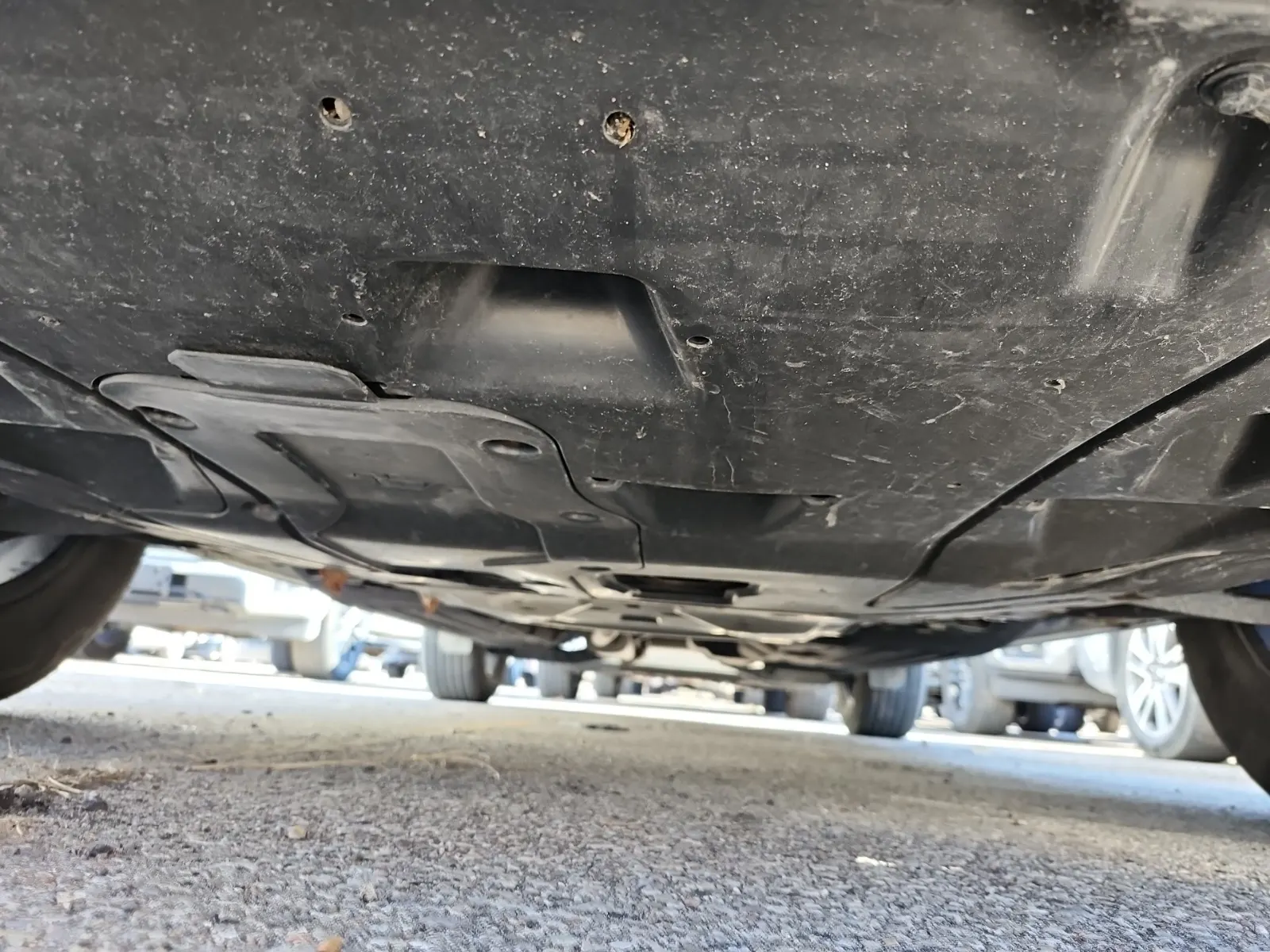 Undercarriage - Front Photo