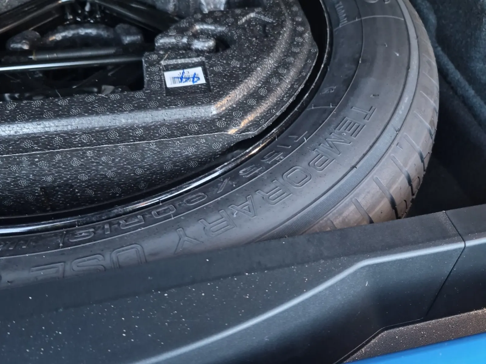 Spare Tire & Wheel Photo