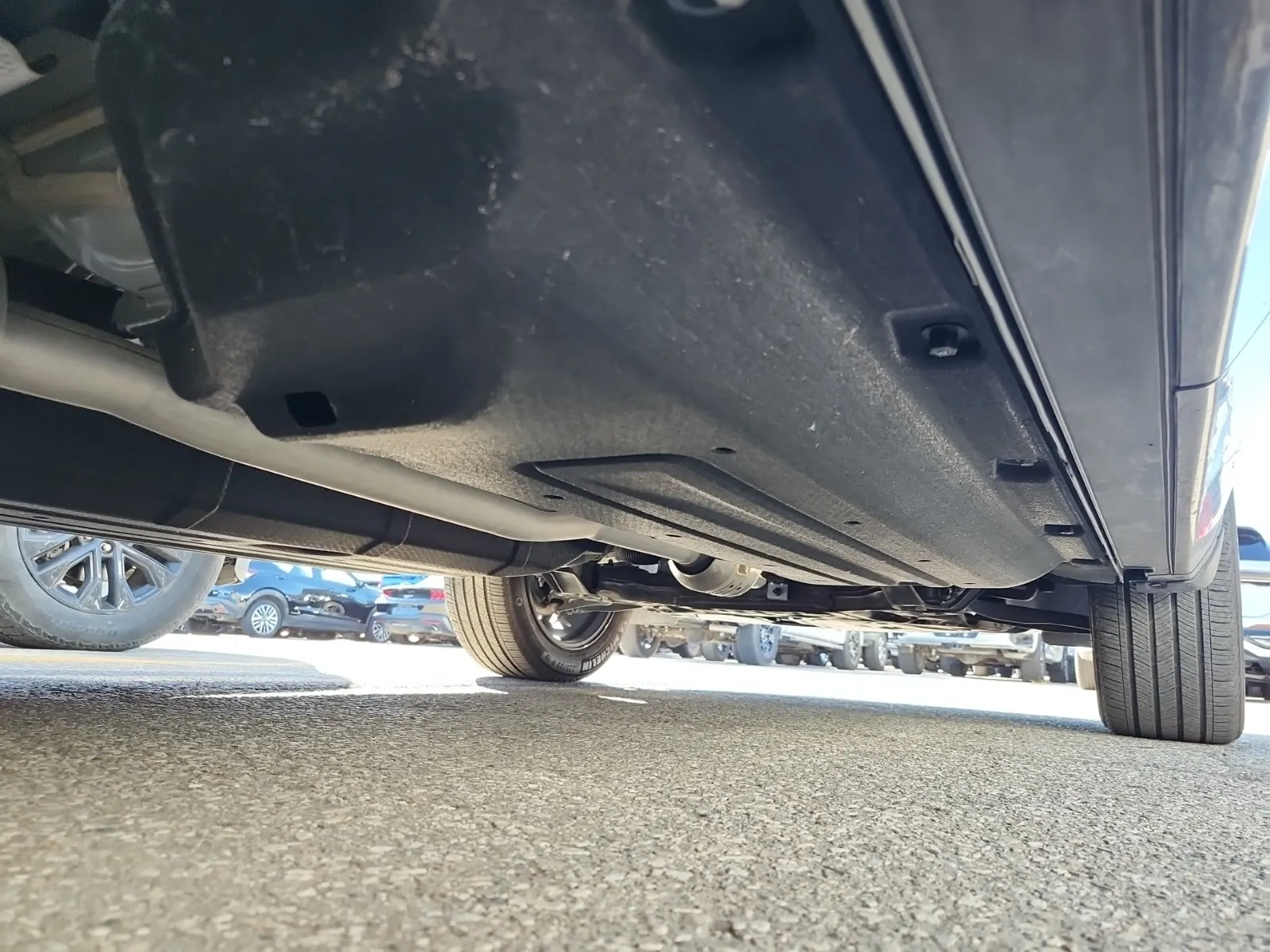 Undercarriage - Passenger Photo