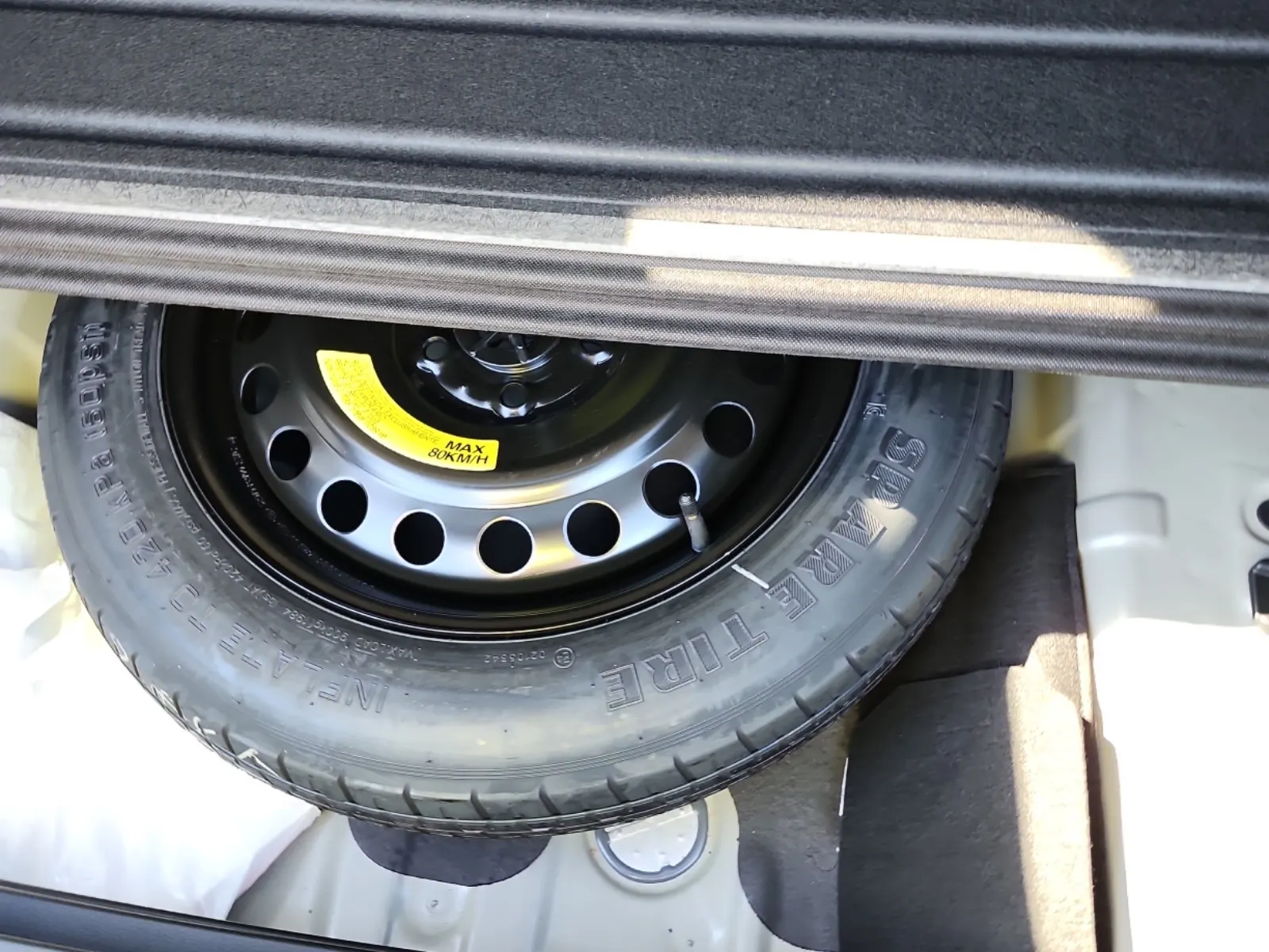 Spare Tire & Wheel Photo
