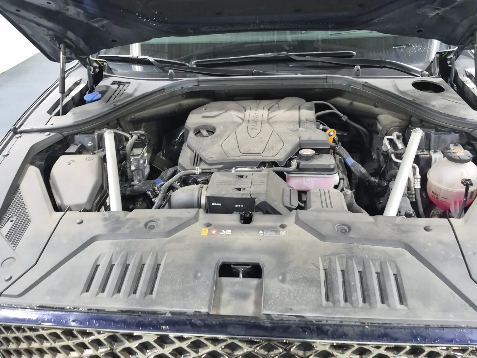 Engine Photo