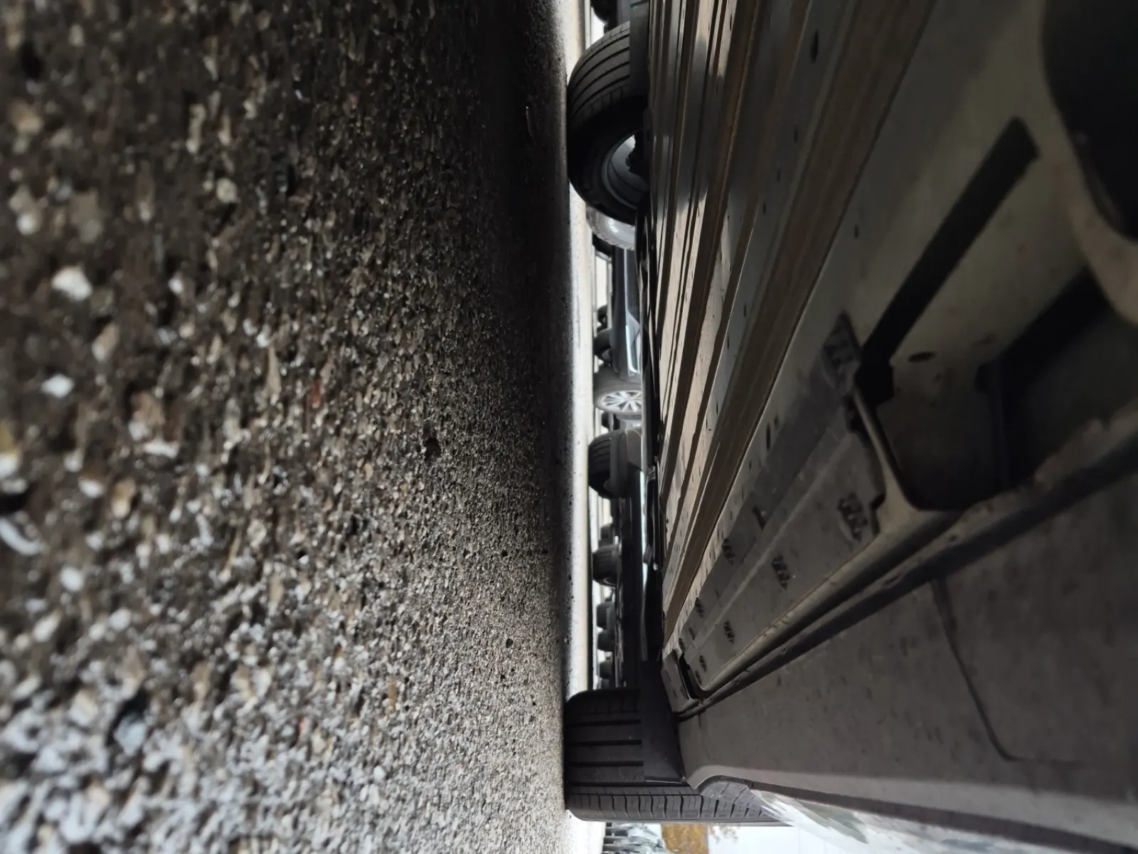 Undercarriage - Driver Photo