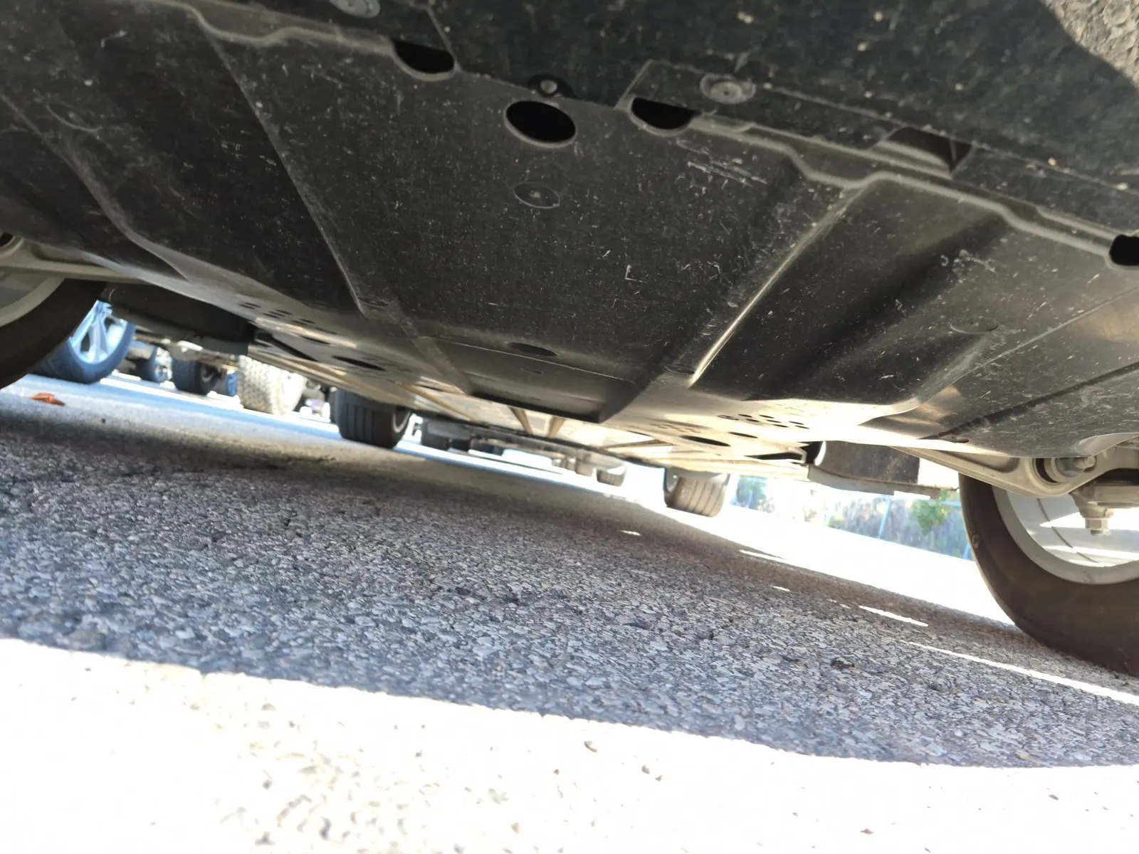 Undercarriage - Front Photo